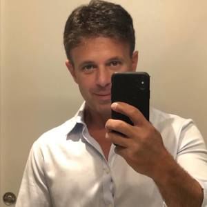 Meet your Posher, Sam